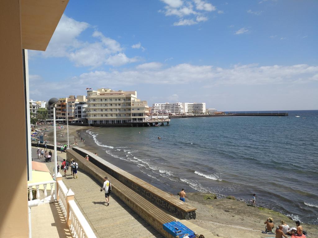Apartamentos Rocamar El Medano Екстериор снимка